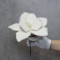 Пуансетія плюшева біла